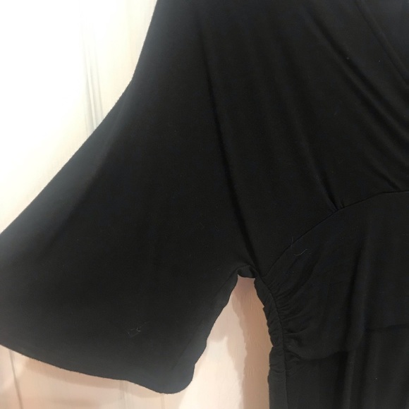 Ann Taylor Black Top - Picture 4 of 6